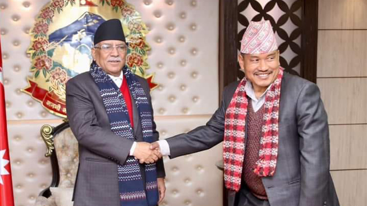 स्वतन्त्र उम्मेदवारी दिएर निर्वाचित दीपेन्द्र माओवादीमै फर्किए, प्रचण्डले गरे स्वागत